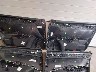 bontott SKODA SUPERB III Ajtó Kárpit Szett