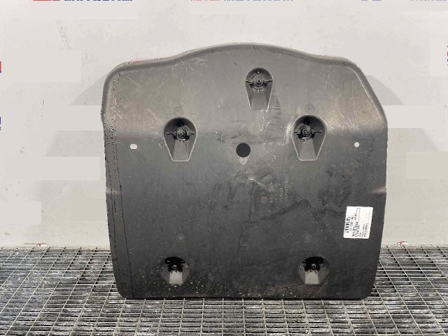 bontott SKODA SUPERB III Alsó Motorburkolat