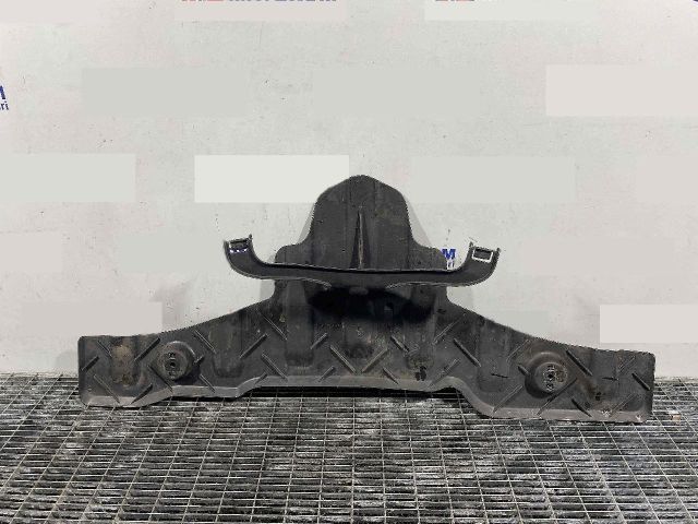 bontott SKODA SUPERB III Alsó Motorburkolat