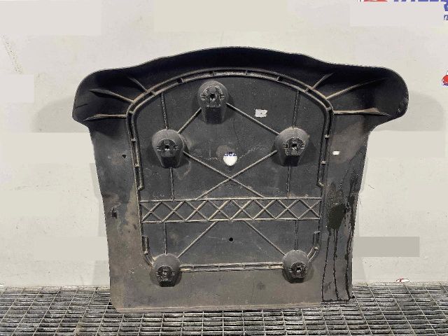 bontott SKODA SUPERB III Alsó Motorburkolat