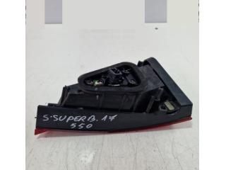 bontott SKODA SUPERB III Bal Belső Hátsó Lámpa