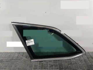 bontott SKODA SUPERB III Bal C Oszlop