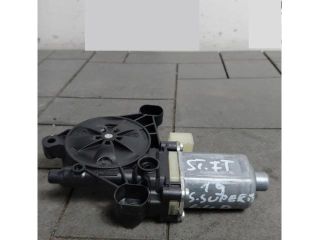 bontott SKODA SUPERB III Bal első Ablakemelő Motor