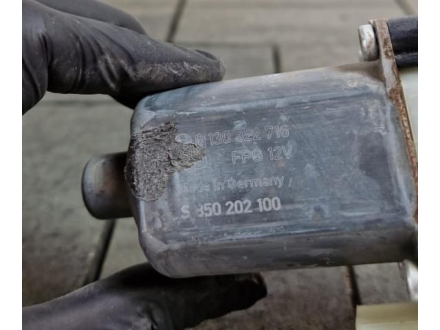 bontott SKODA SUPERB III Bal első Ablakemelő Motor