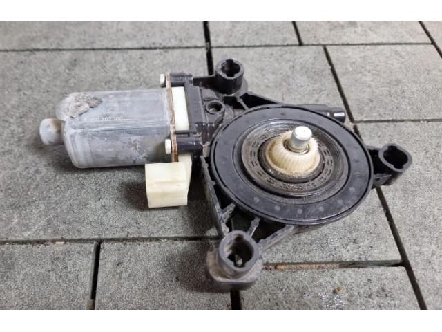 bontott SKODA SUPERB III Bal első Ablakemelő Motor