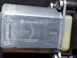 bontott SKODA SUPERB III Bal első Ablakemelő Motor