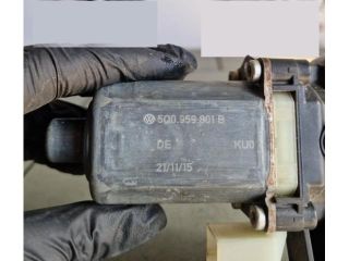 bontott SKODA SUPERB III Bal első Ablakemelő Motor