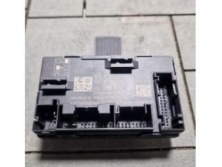 bontott SKODA SUPERB III Bal első Ajtó Vezérlőegység