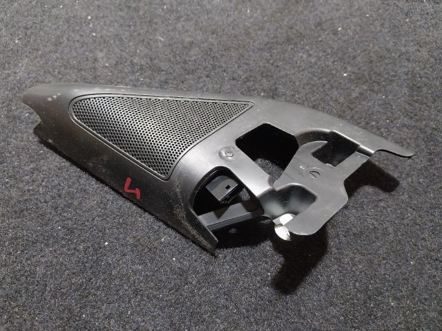 bontott SKODA SUPERB III Bal első Kis Hangszóró Burkolat