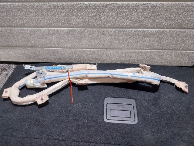 bontott SKODA SUPERB III Bal Függönylégzsák és Oldallégzsák