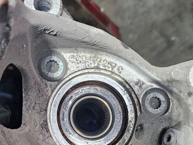 bontott SKODA SUPERB III Bal Gólyaláb Csonkállvánnyal