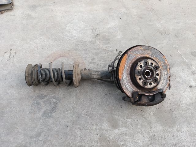 bontott SKODA SUPERB III Bal Gólyaláb Csonkállvánnyal