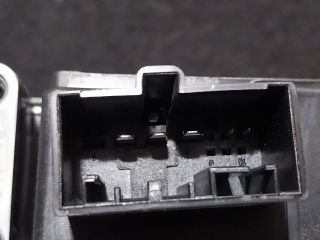 bontott SKODA SUPERB III Bal hátsó Ablakemelő Motor