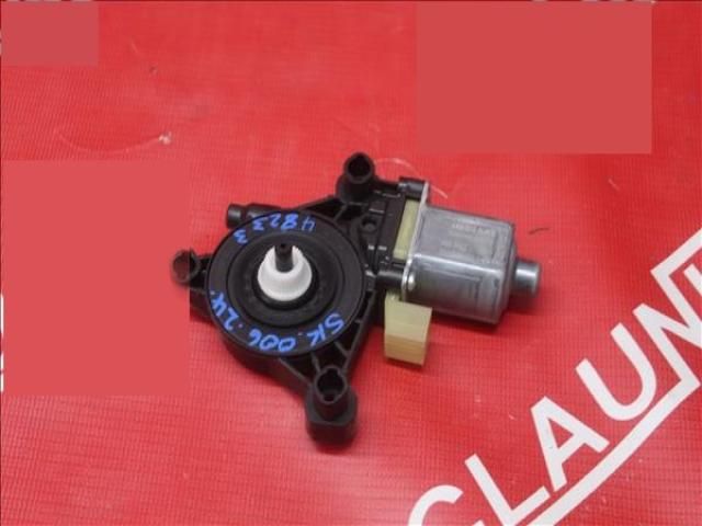 bontott SKODA SUPERB III Bal hátsó Ablakemelő Motor