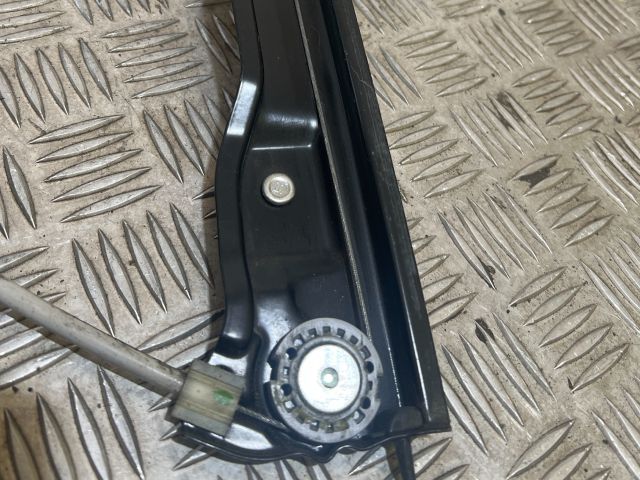 bontott SKODA SUPERB III Bal hátsó Ablakemelő Szerkezet (Elektromos)