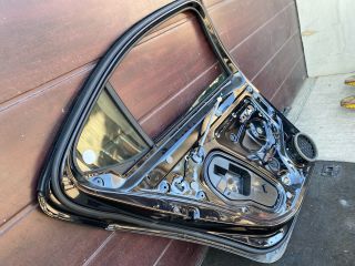 bontott SKODA SUPERB III Bal hátsó Ajtó (Részeivel)