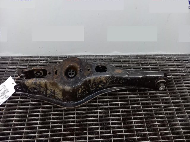 bontott SKODA SUPERB III Bal hátsó Alsó Lengőkar