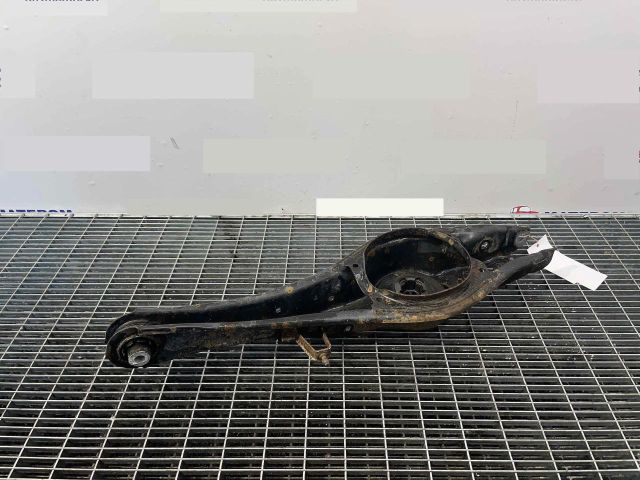 bontott SKODA SUPERB III Bal hátsó Alsó Lengőkar