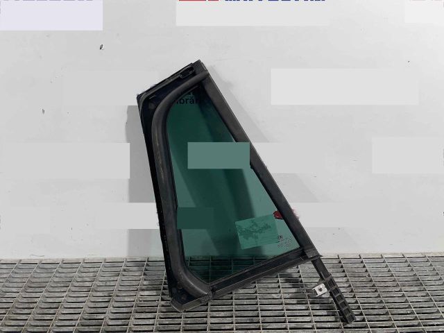 bontott SKODA SUPERB III Bal hátsó Fixüveg (Ajtóban)