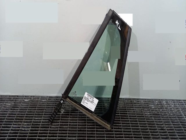 bontott SKODA SUPERB III Bal hátsó Fixüveg (Ajtóban)