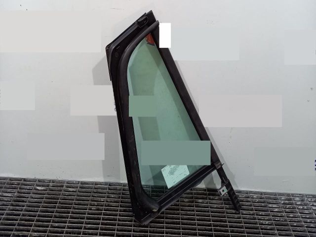 bontott SKODA SUPERB III Bal hátsó Fixüveg (Ajtóban)