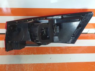 bontott SKODA SUPERB III Bal Hátsó Lámpa