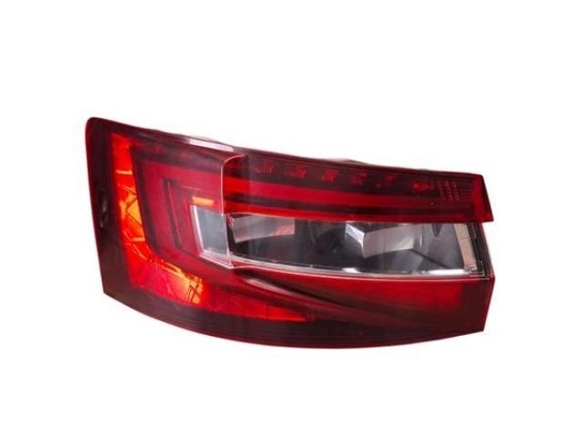 bontott SKODA SUPERB III Bal Hátsó Lámpa