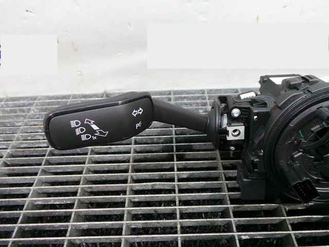 bontott SKODA SUPERB III Bal Kormánykapcsoló Irányjelző