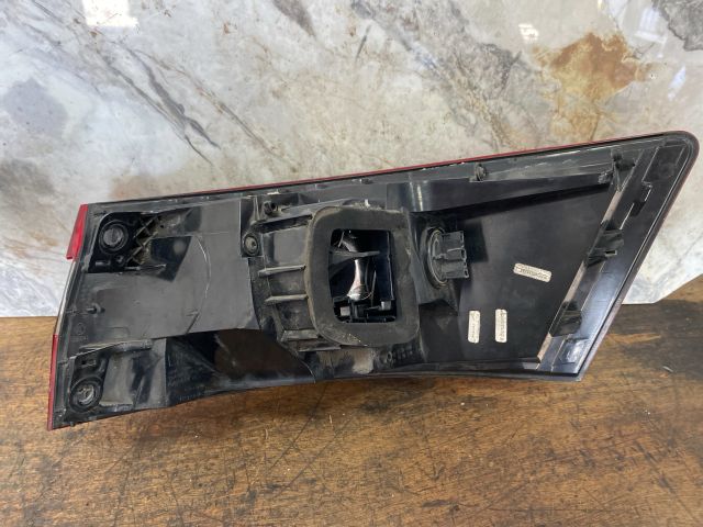 bontott SKODA SUPERB III Bal Külső Hátsó Lámpa