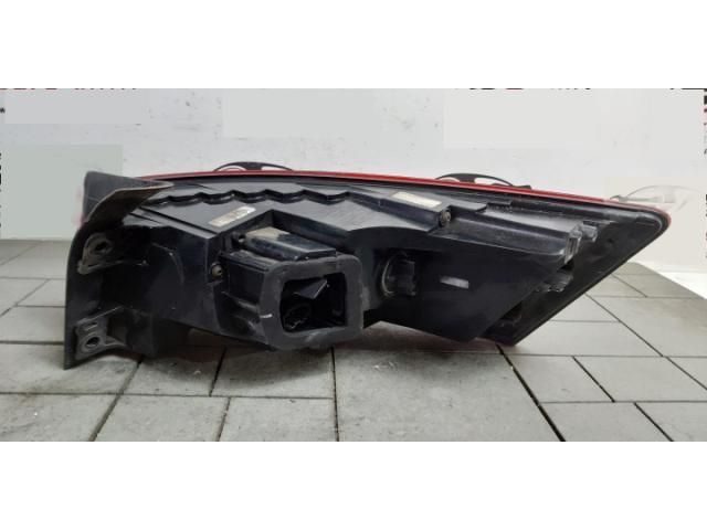 bontott SKODA SUPERB III Bal Külső Hátsó Lámpa