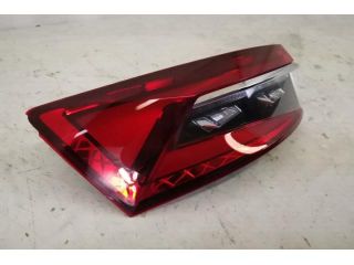 bontott SKODA SUPERB III Bal Külső Hátsó Lámpa