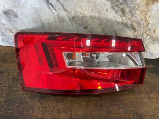 bontott SKODA SUPERB III Bal Külső Hátsó Lámpa