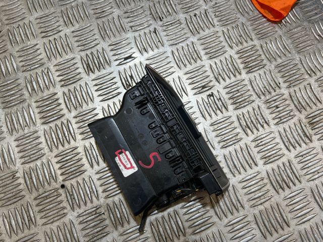 bontott SKODA SUPERB III Bal Szellőző