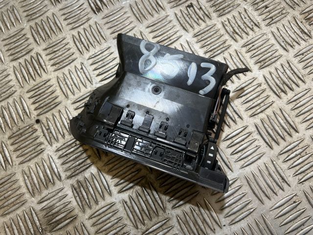 bontott SKODA SUPERB III Bal Szellőző