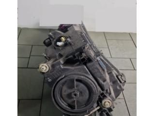 bontott SKODA SUPERB III Bal Xenon Fényszóró