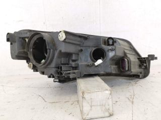 bontott SKODA SUPERB III Bal Xenon Fényszóró