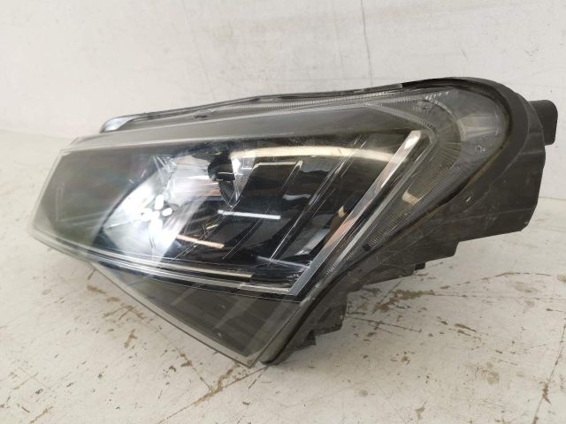 bontott SKODA SUPERB III Bal Xenon Fényszóró