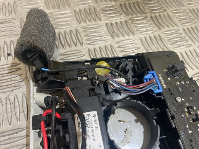 bontott SKODA SUPERB III Beltér Világítás Első