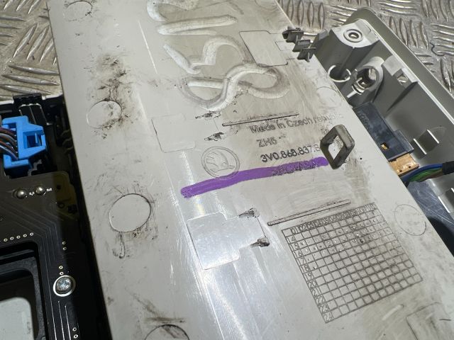 bontott SKODA SUPERB III Beltér Világítás Első