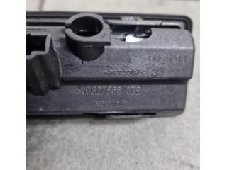 bontott SKODA SUPERB III Csomagtérajtó Kilincs