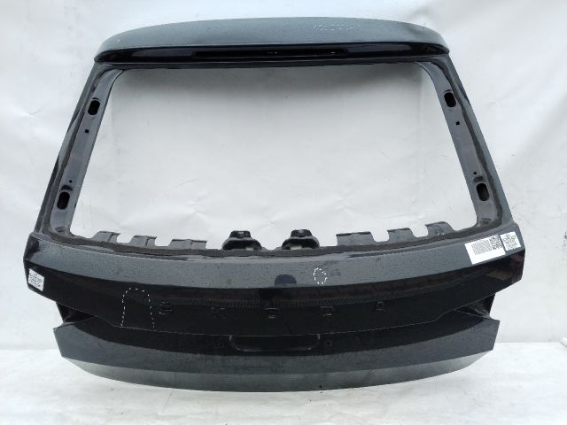 bontott SKODA SUPERB III Csomagtérajtó (Üres lemez)