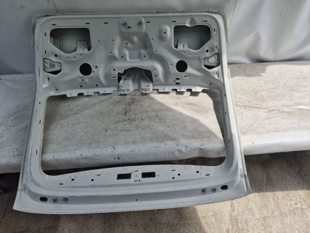 bontott SKODA SUPERB III Csomagtérajtó (Üres lemez)