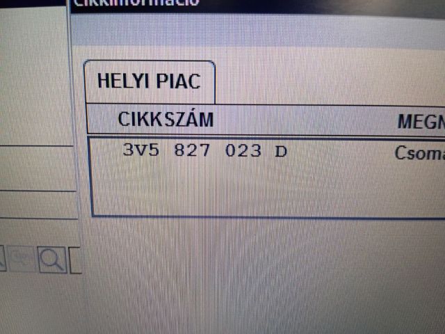 bontott SKODA SUPERB III Csomagtérajtó (Üres lemez)