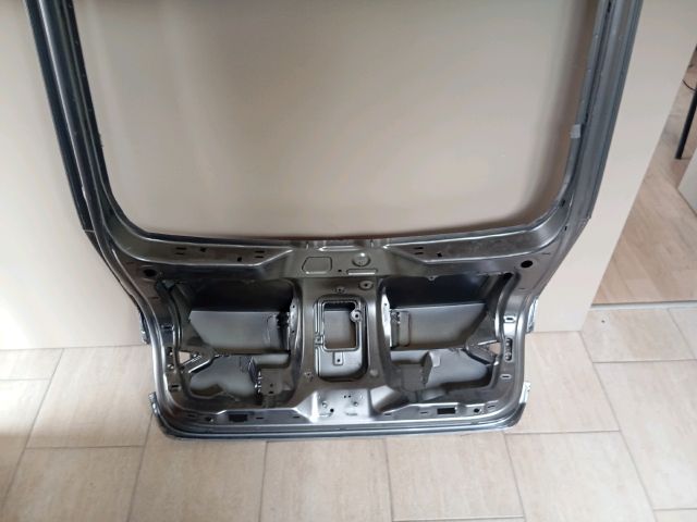 bontott SKODA SUPERB III Csomagtérajtó (Üres lemez)