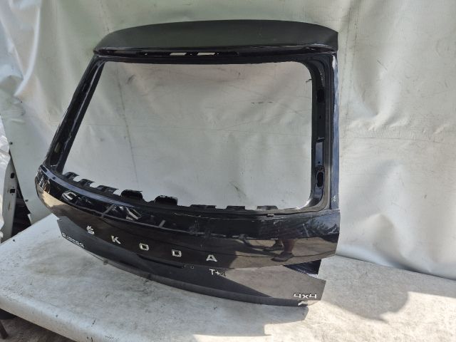 bontott SKODA SUPERB III Csomagtérajtó (Üres lemez)