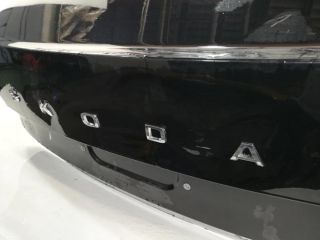 bontott SKODA SUPERB III Csomagtérajtó (Üres lemez)