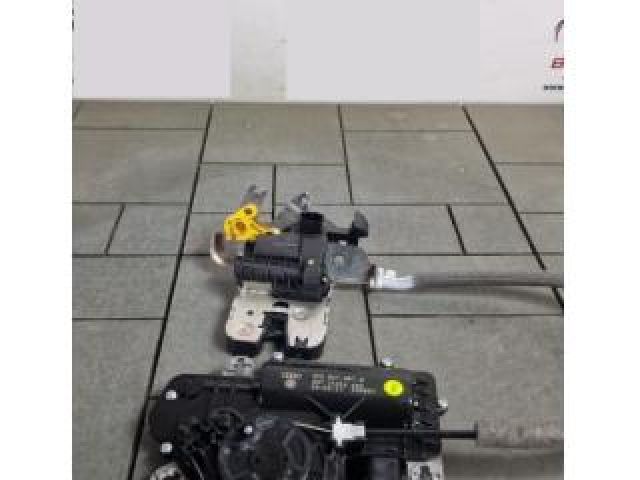 bontott SKODA SUPERB III Csomagtérajtó Zárszerkezet