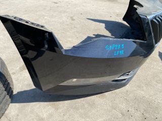 bontott SKODA SUPERB III Első Lökhárító (Részeivel)