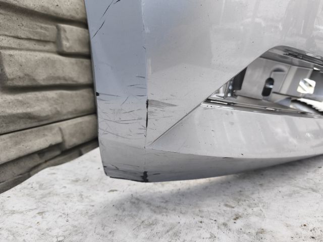 bontott SKODA SUPERB III Első Lökhárító (Üresen)