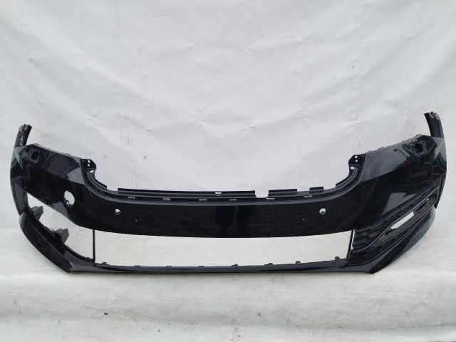 bontott SKODA SUPERB III Első Lökhárító (Üresen)